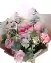 Ramo De Rosas Lilas Y Rosadas