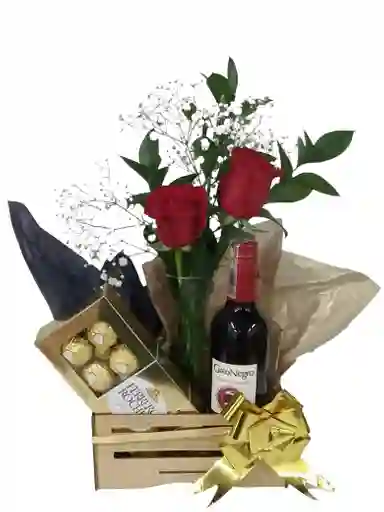 Rosas, Vino Gato Negro Y Chocolates Ferrero Rocher En Caja De Madera Decorada