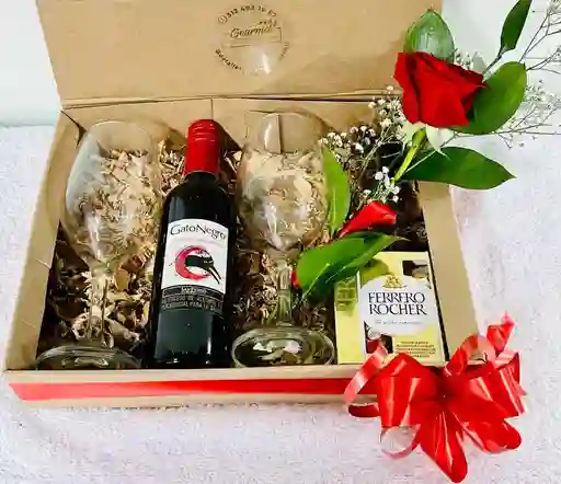 Caja Copas De Vino Amor Y Amistad