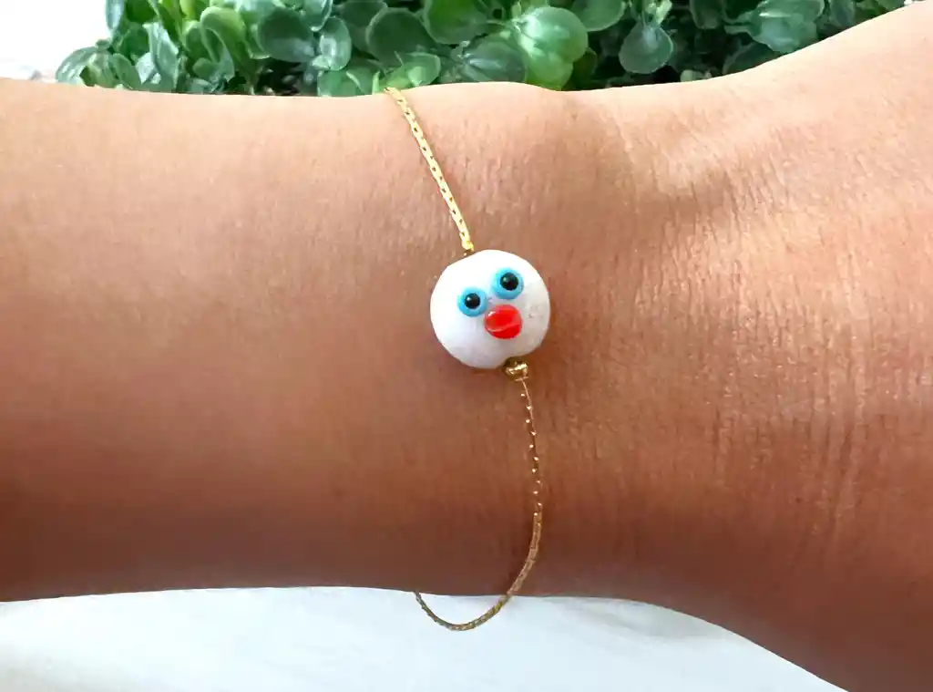 Pulsera Cadena Carita Blanca 1