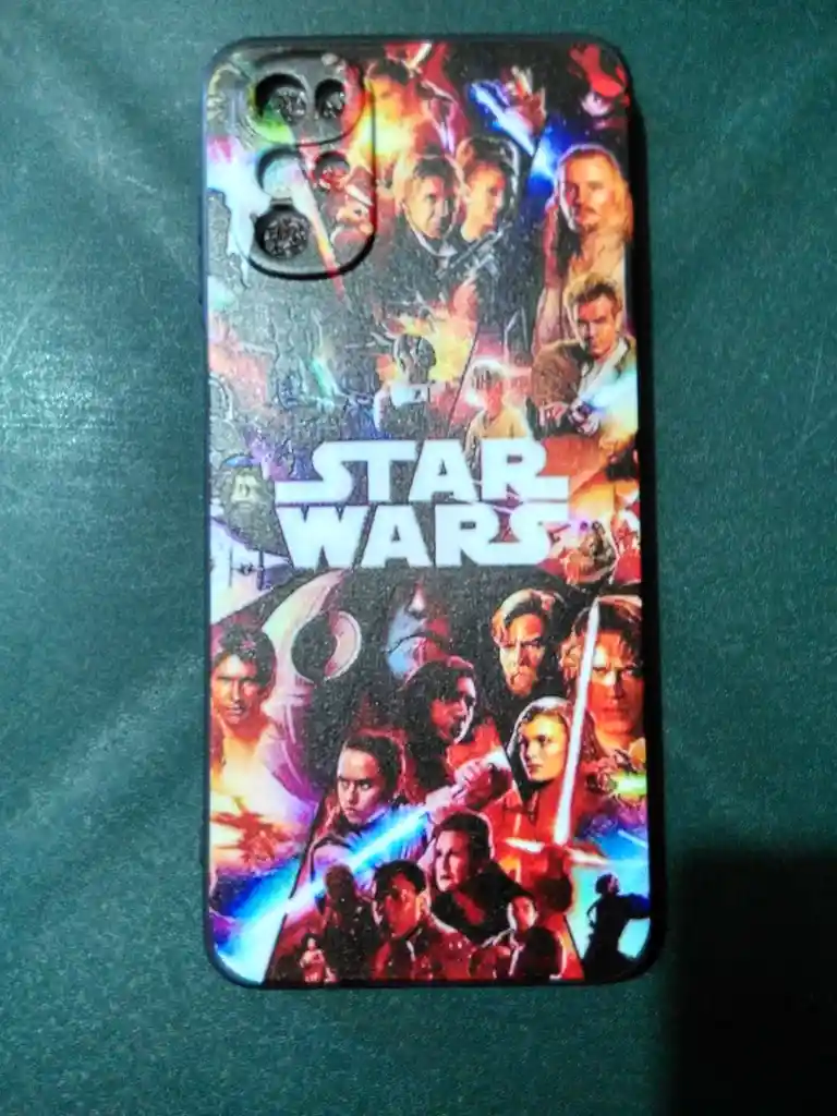 Forro Star Wars Supereconomico Ac 127 De Silicona Para Smarphone Motorola G22