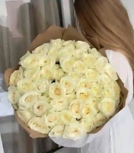 Bouquet 50 Rosas Blancas