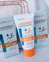 Protector Solar Sunscreen Moisturizing Lotion Water Resistant 65+ Spf Uva Uvb Kaliyabeauty Ref 300