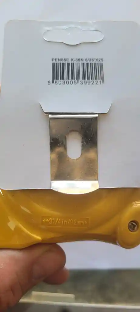 Flexometro O Metro Marca Komelon 8m Amarillo
