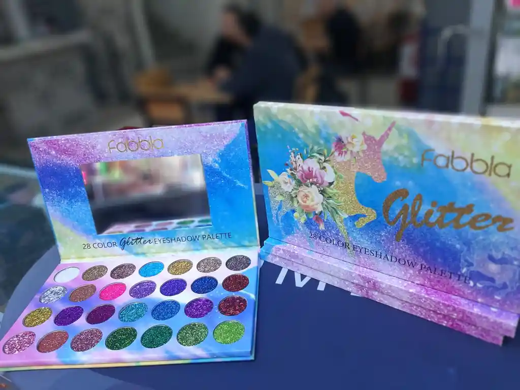 Paleta Glitter Unicornio X28 Color