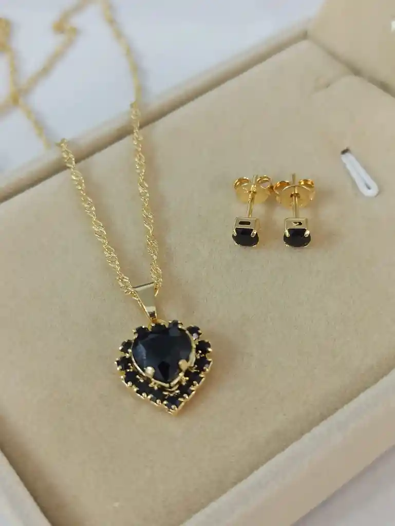 Set Corazon Negro