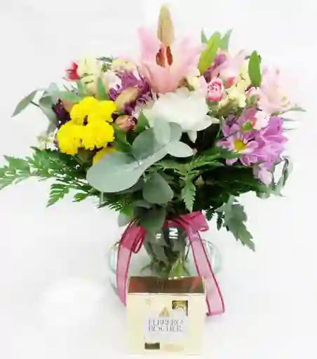Flores Caja De Regalo, Bouquet Flores De Temporada Y Chocolates Ferrero X4