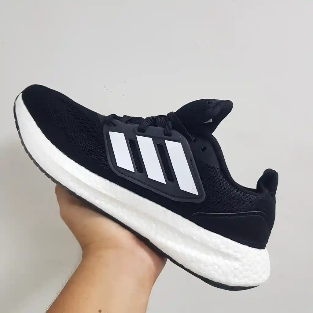 Adidas Ultraboost