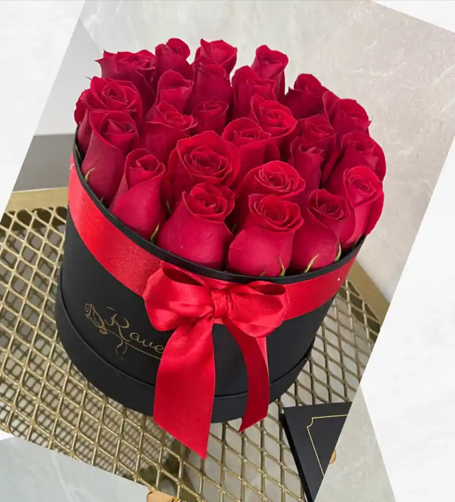 Caja Con 24 Rosas Redonda