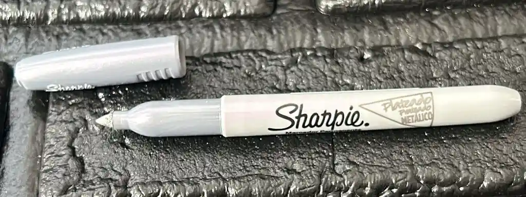 Marcador Sharpie Plateado Fino