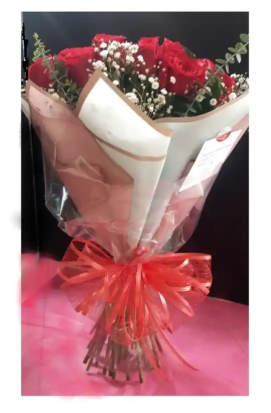 Bouquet De Rosas