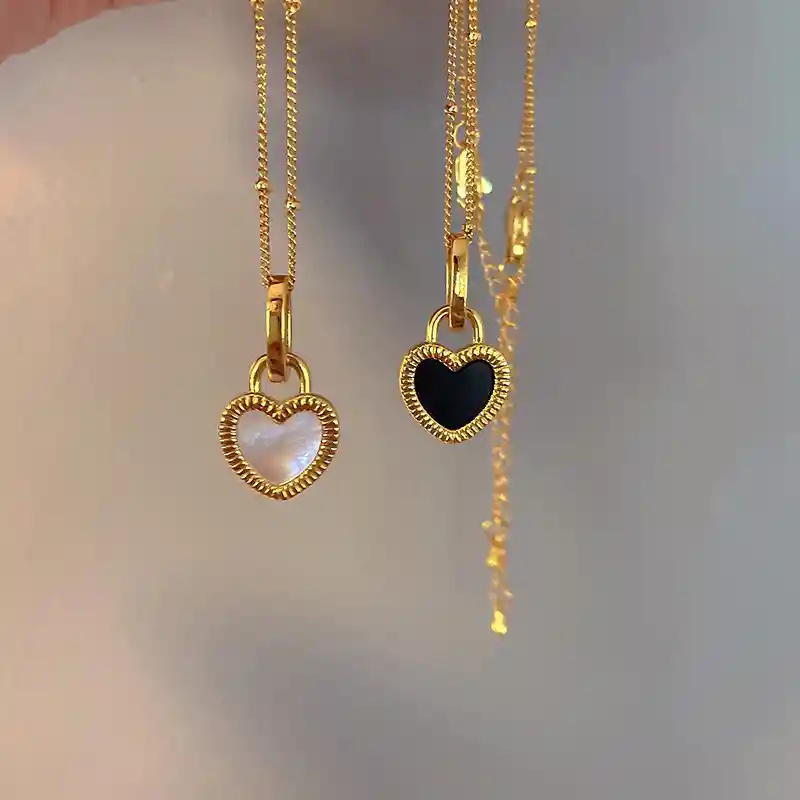 Collar Corazón Dije Reversible Negro/blanco Acero Inoxidable 316l