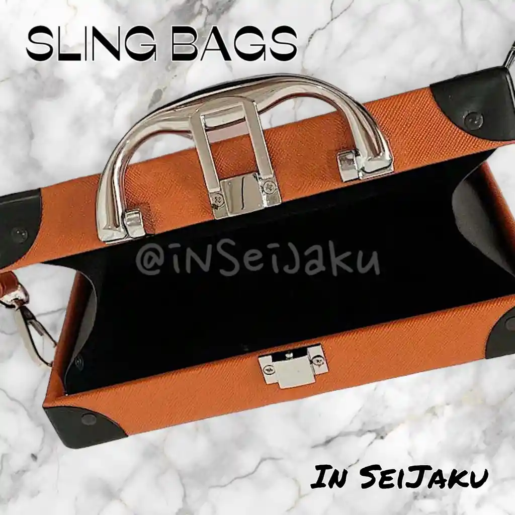 Sling Bag Radio Café