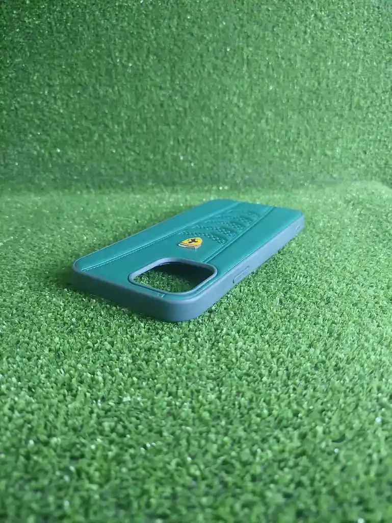 Iphone 12 Pro Max | Case Rigido | Forro Fashion | Carcasa Protectora | Full Proteccion | Mustang Verde