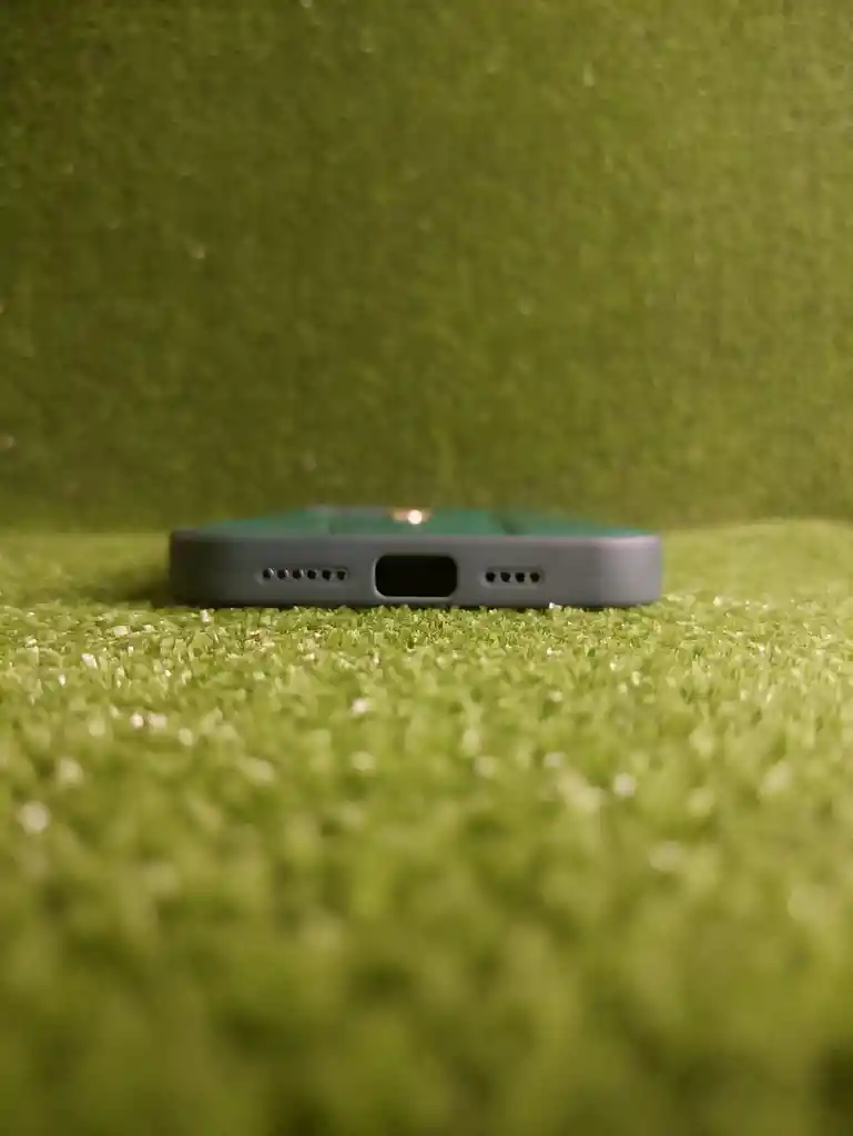 Iphone 12 Pro Max | Case Rigido | Forro Fashion | Carcasa Protectora | Full Proteccion | Mustang Verde