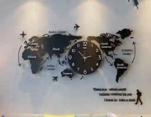 Reloj De Pared Con Diseño De Mapamundi, Color Negro Con Luz