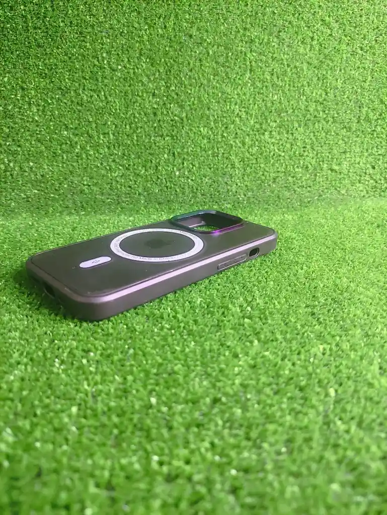 Iphone 15 Pro | Case Rigido | Forro Magsafe |carcasa Protectora | Full Proteccion | Violeta