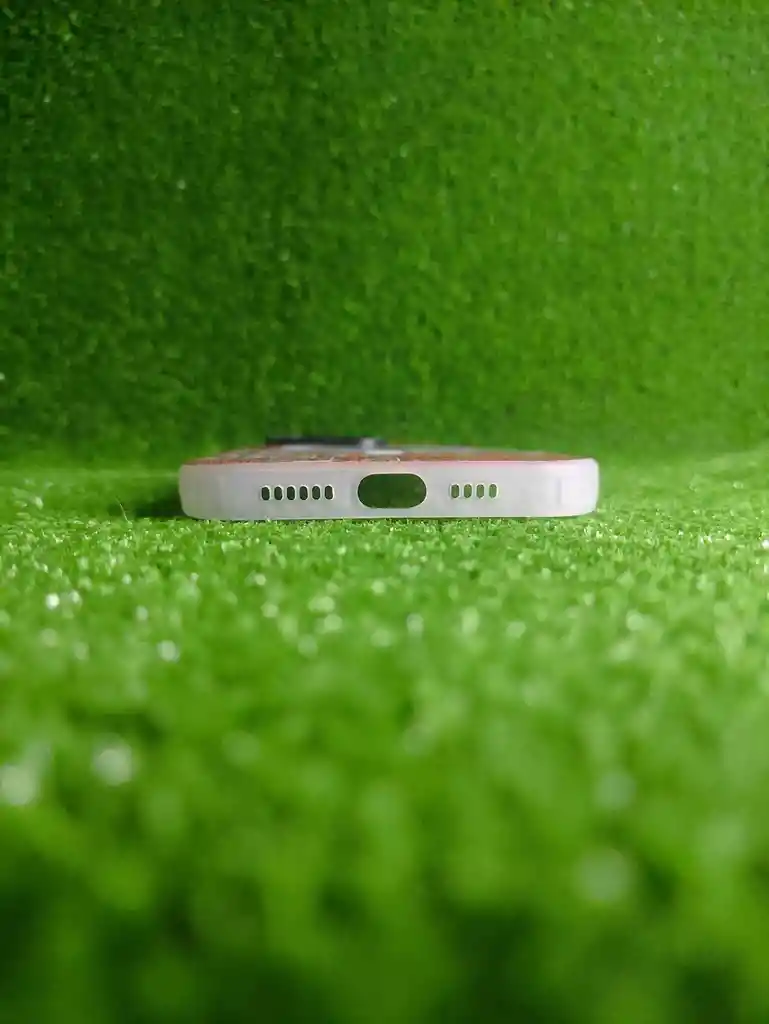 Iphone 13 Pro Max | Case Rigido | Good Luck Magsafe | Carcasa Protectora | Full Proteccion | Circuito Rojo