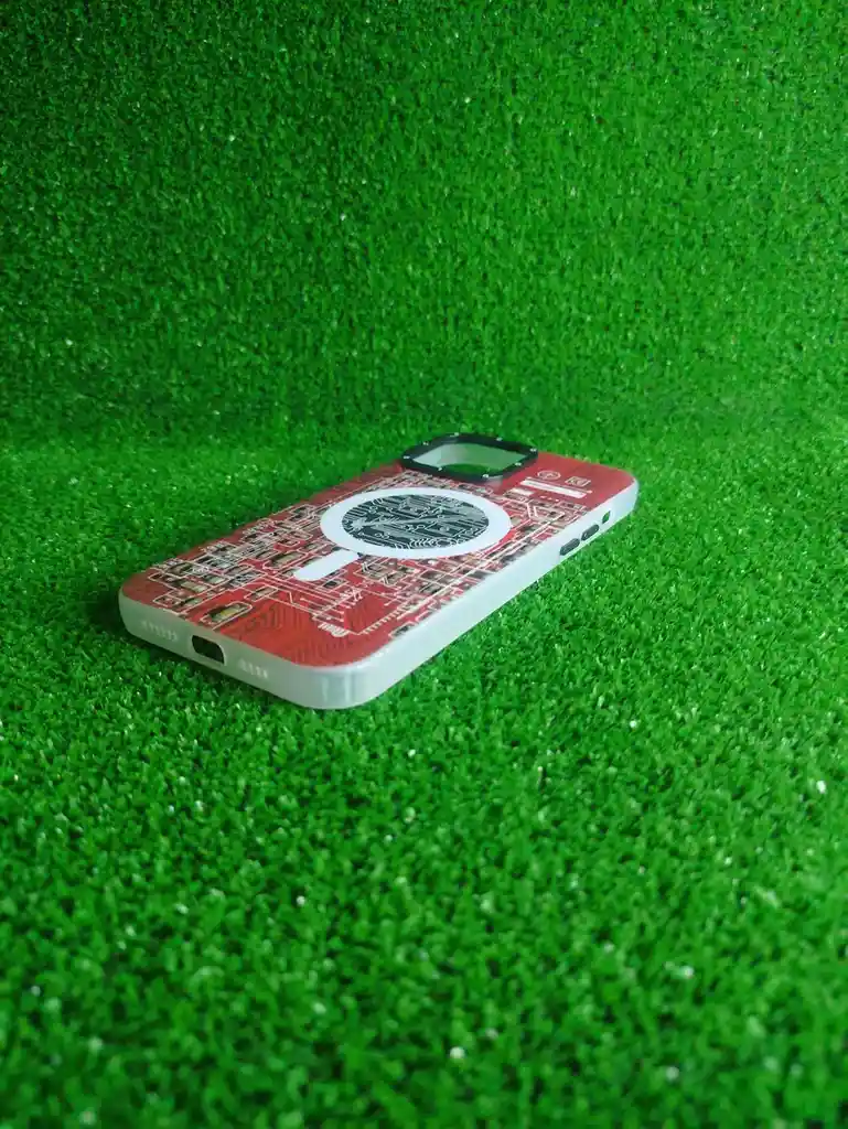 Iphone 13 Pro Max | Case Rigido | Good Luck Magsafe | Carcasa Protectora | Full Proteccion | Circuito Rojo