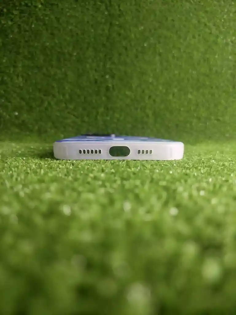 Iphone 13 Pro Max | Case Rigido | Good Luck Magsafe | Carcasa Protectora | Full Proteccion | Circuito Azul