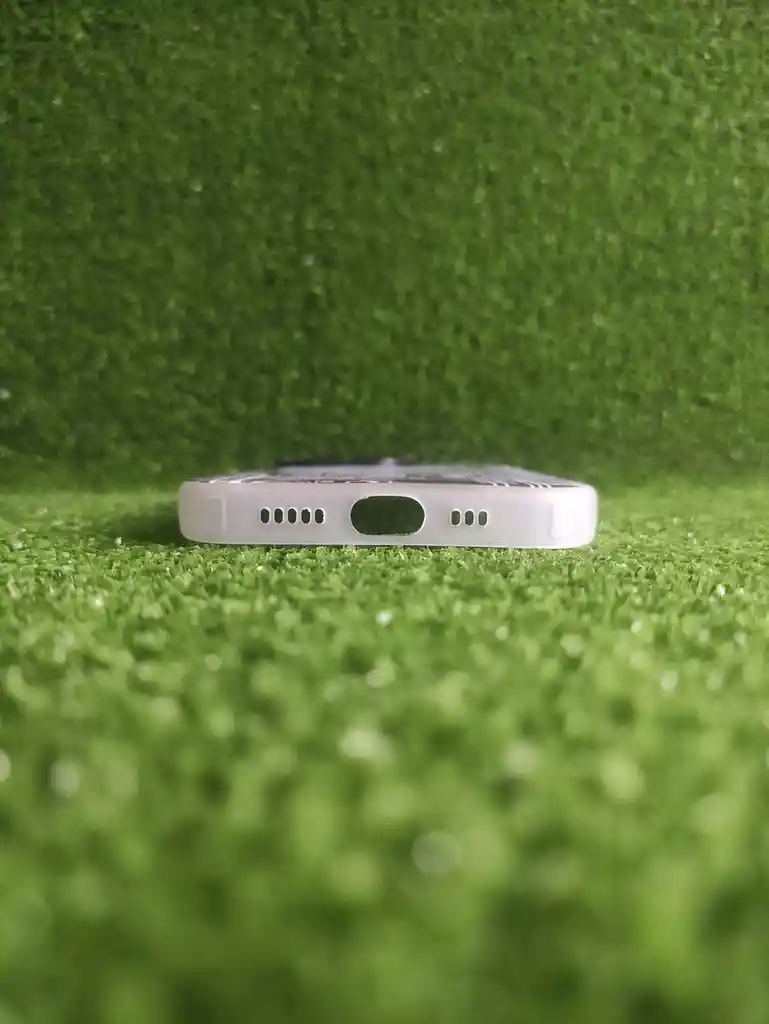 Iphone 13 Pro | Case Rigido | Good Luck Magsafe | Carcasa Protectora | Full Proteccion | Circuito