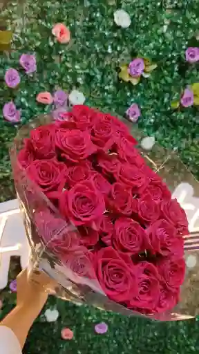 Paquete Mini Rosas X10 Tallos