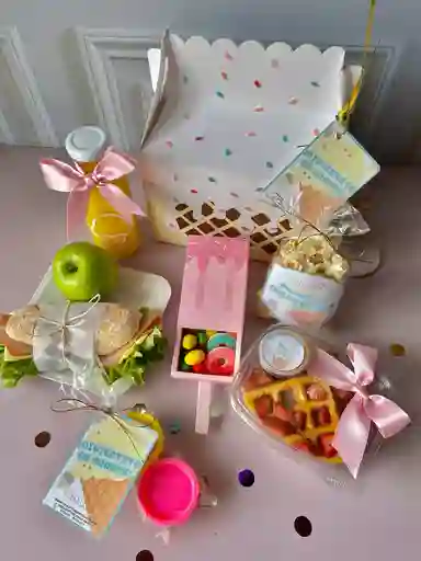 Desayuno Sorpresa Para Niña. , Hermoso Y Con Juguete