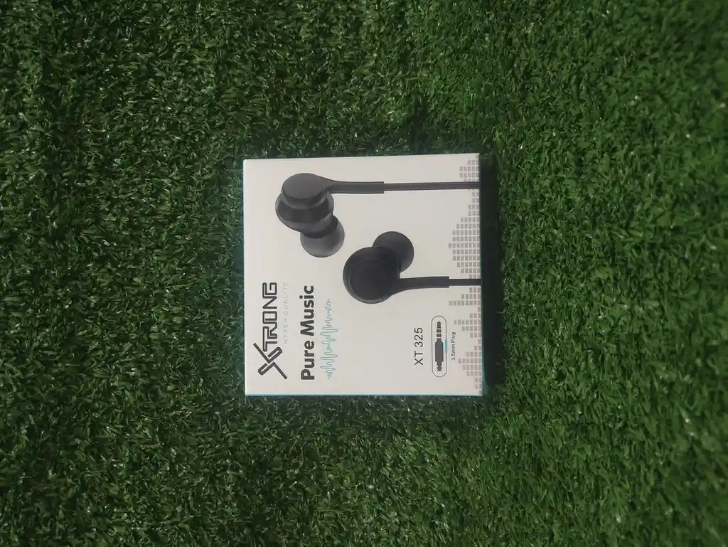 Auricular Con Microfono Xtrong | Pure Music | Entrada 3.5 Mm