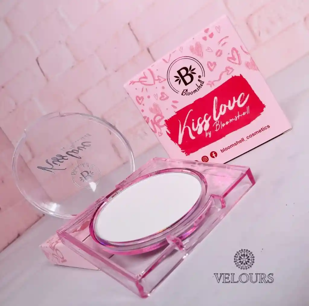 Kiss Love Polvo Compacto Traslucido Bloomshell