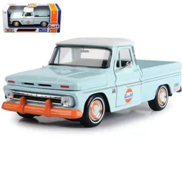 Camioneta Antigua Colección Chevrolet Chevy Gulf 1966 C10 Escala 1:24