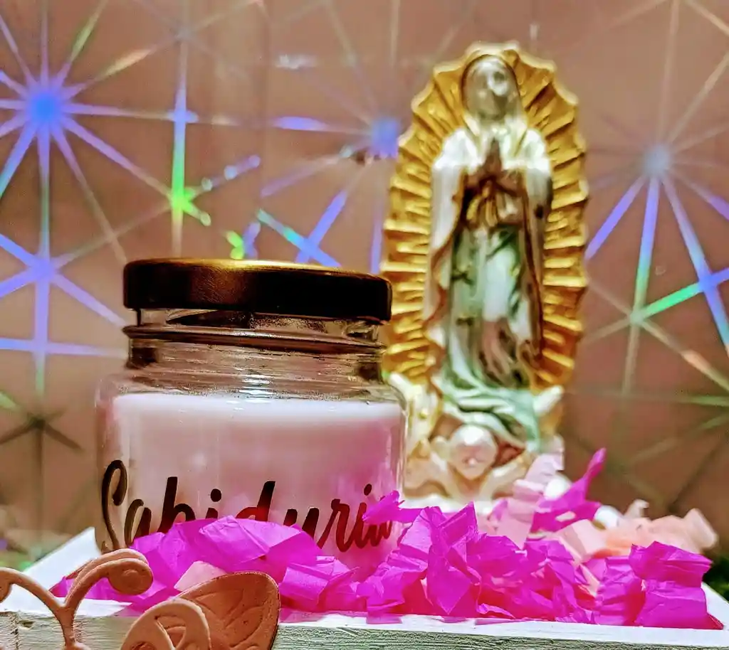 Virgen De Guadalupe Mariposa
