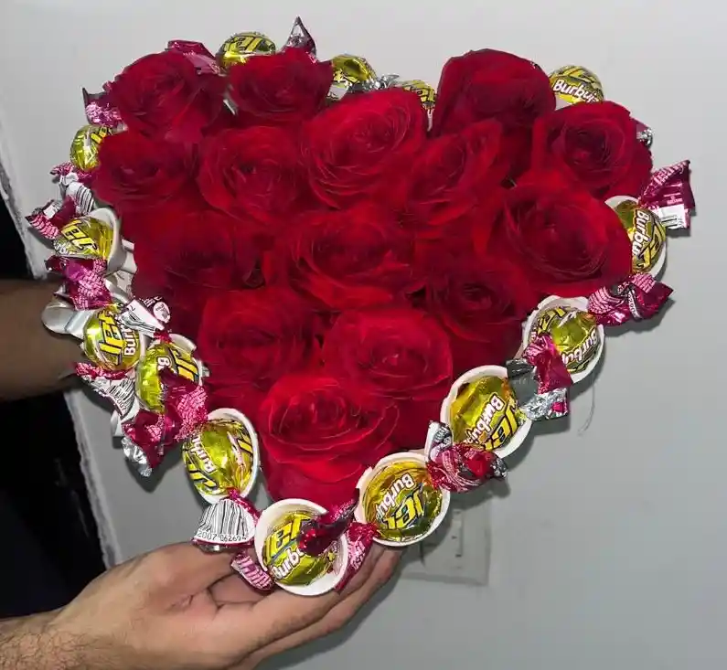 Rosas Y Chocolates