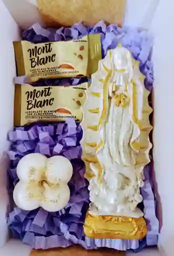 Feliz Día Madre Santa