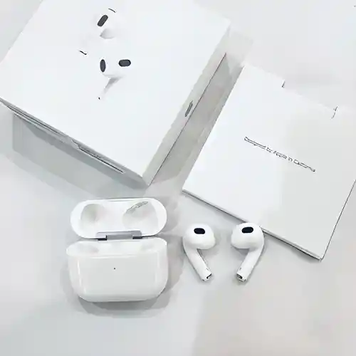 Audífonos Pro 3da Generación Compatibles Iphone Android Color Blanco