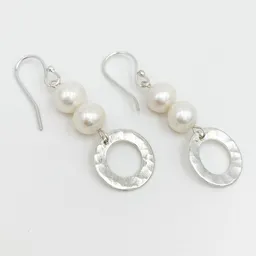 Aretes Colgantes De Plata Y Perlas