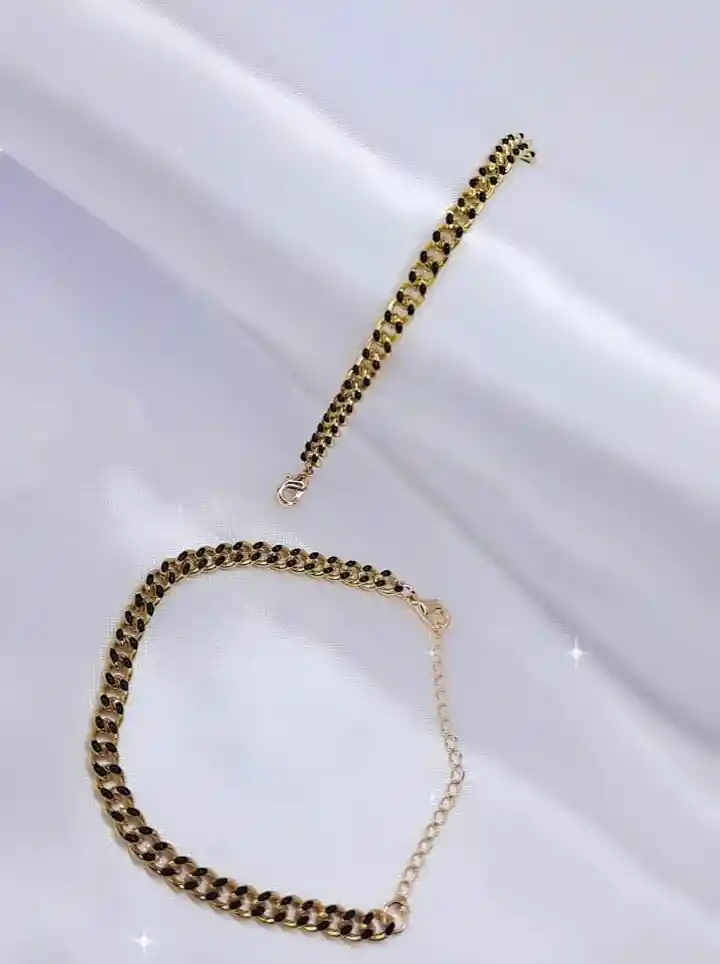 Manilla Dorada Trenza Negra