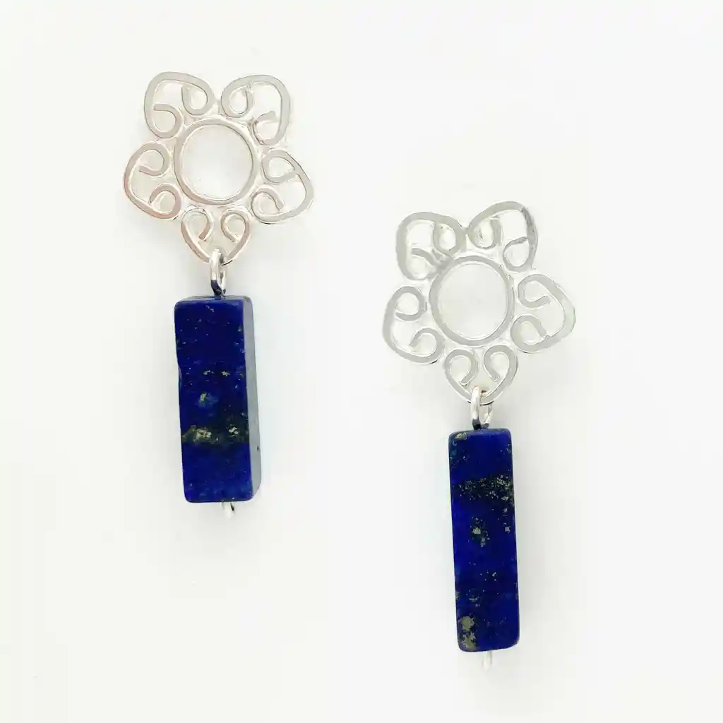 Aretes Flor Y Piedra Lapislazuli