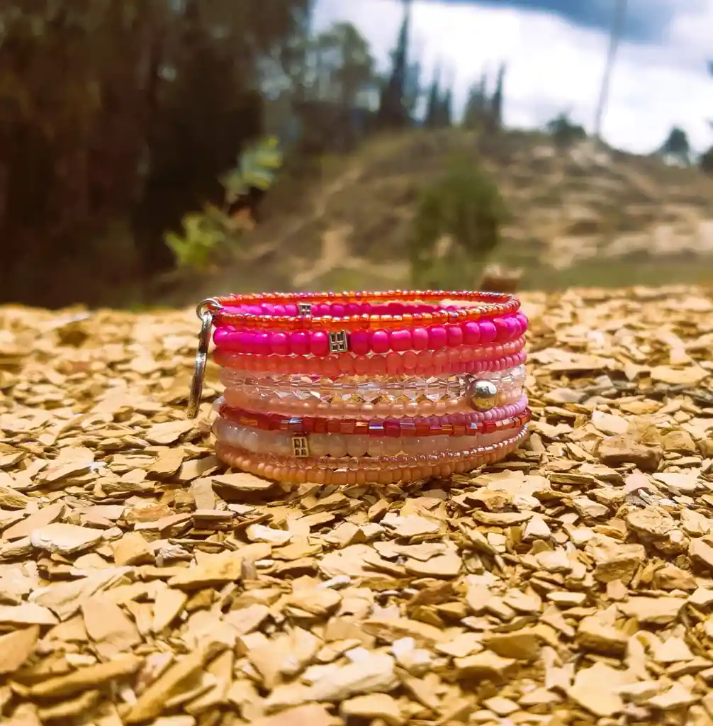 Pulsera 12 Giros. Manilla Petalos Rosas