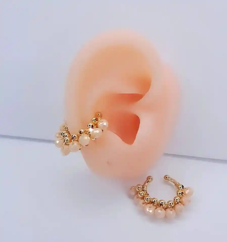 Earcuff Tejido Perlas Doradas Y Crema