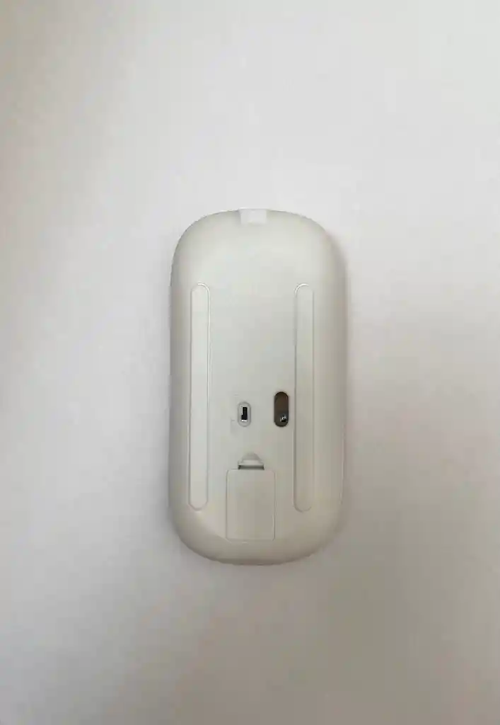 Mouse Inalámbrico Recargable R11