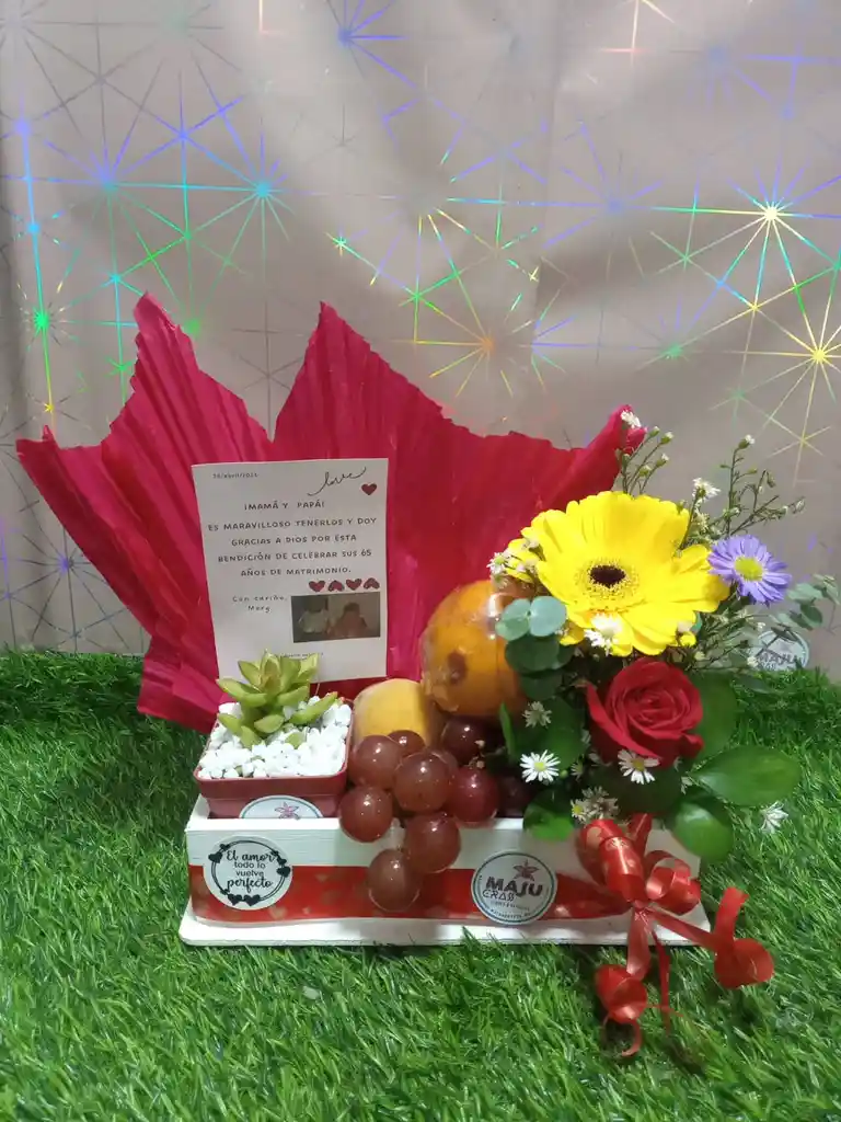 Ancheta De Flores Suculenta Y Frutas