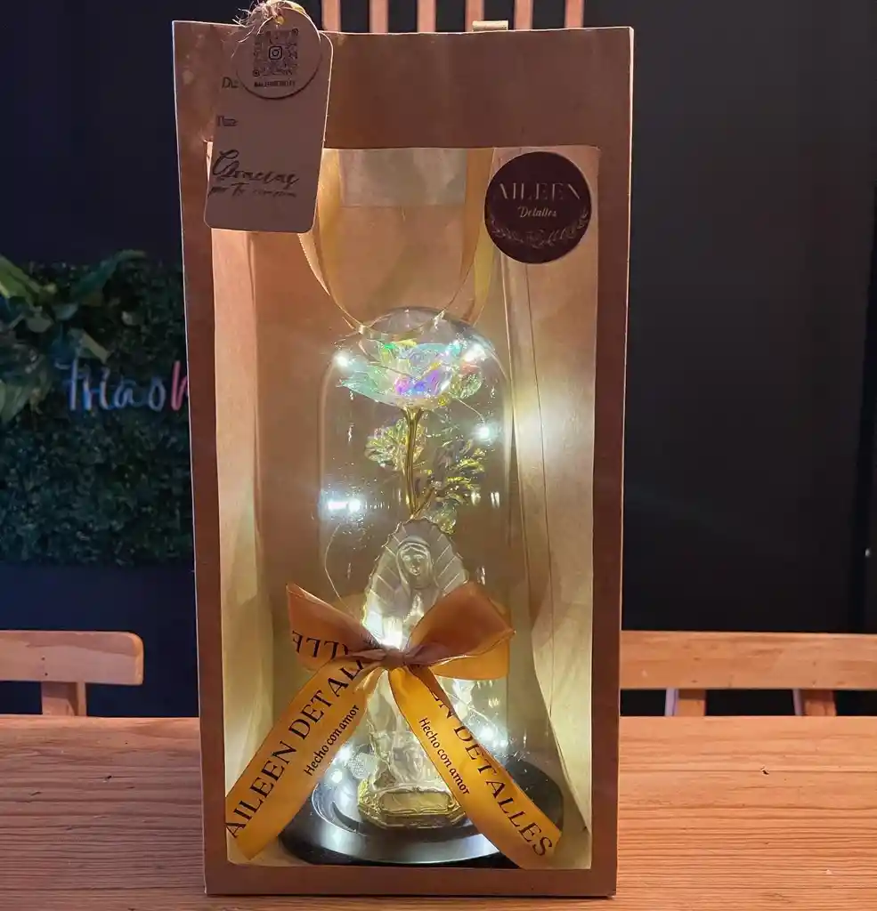 Cúpula De Fe Y Amor Eterno — El Regalo Emblema Para Mamá