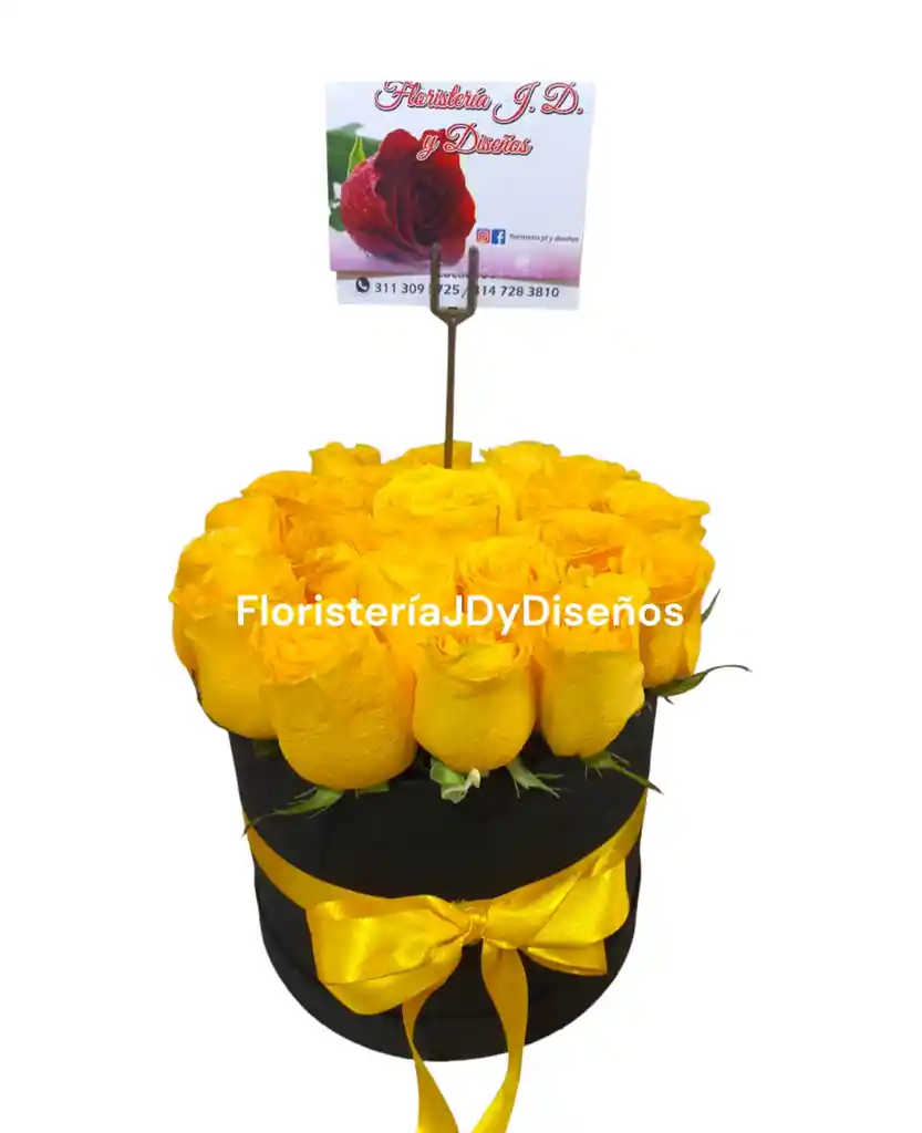 Arreglo De Rosas En Cilindro