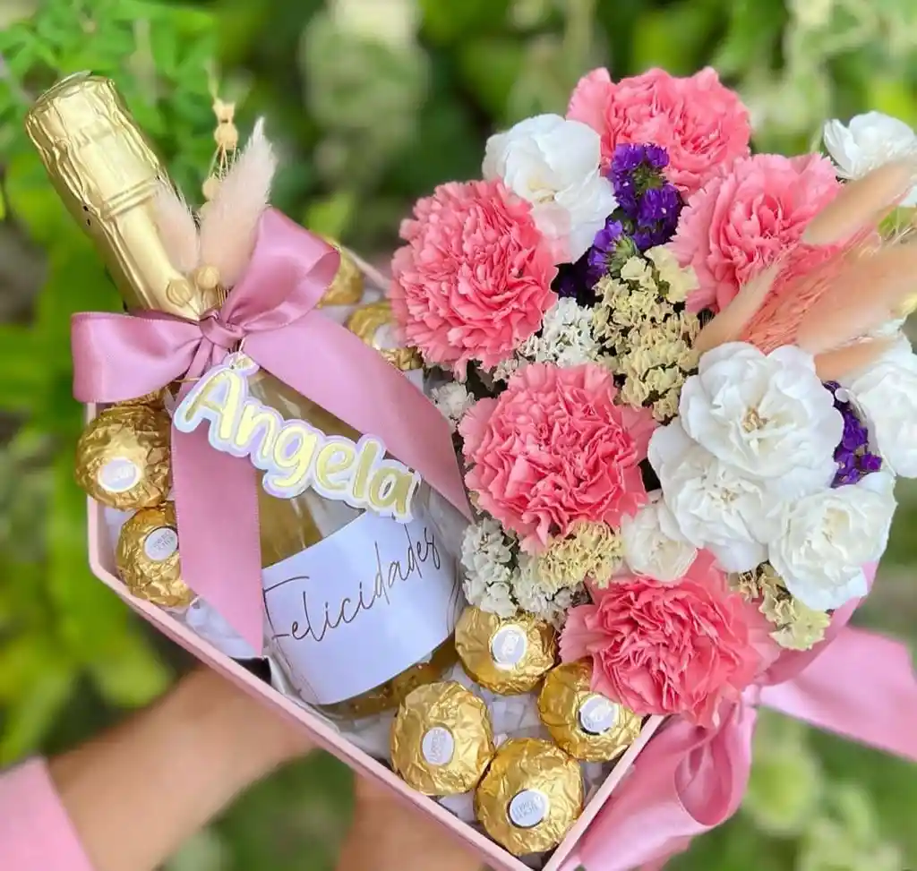 Regalo Madres -anchetas- Desayuno -mamá-sorpresas-regalos-cumpleaños-aniversario-amor Y Amistad-dia Madres-dia De La Mujer-navidad-sanvalentin-flores-chocolates-arreglos Florale-peluches-fresas Con Chocolate-detalles -anchetas Infantiles-dia Del Padre