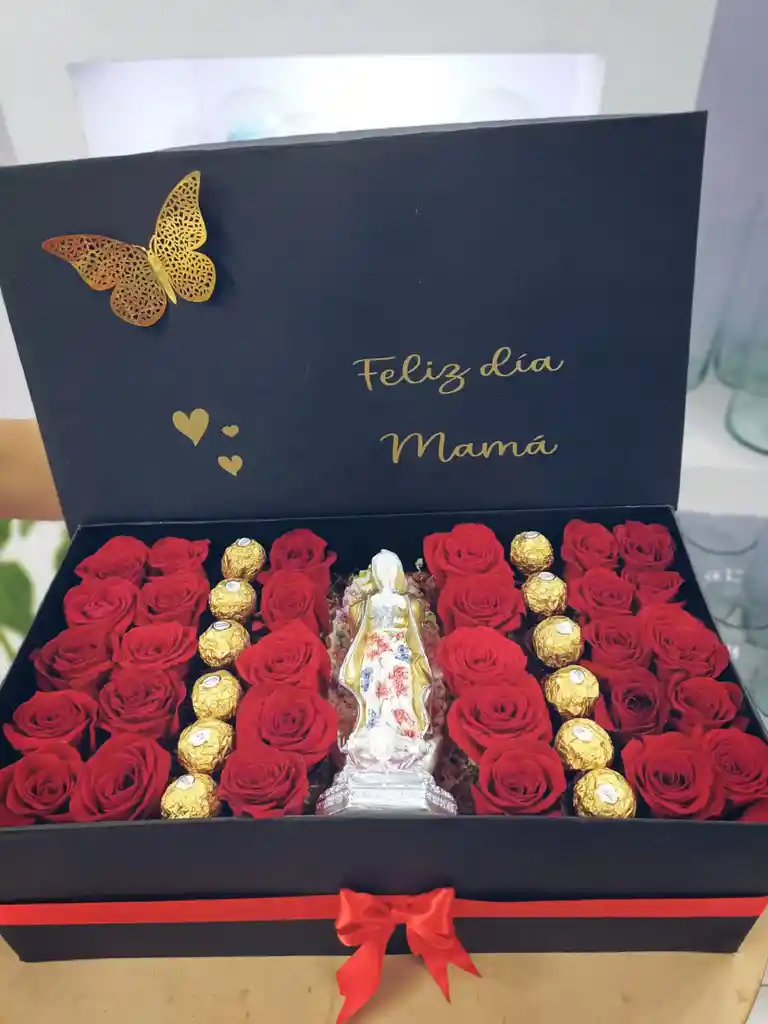 Caja Grande Con Rosas Y Virgen