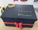 Caja Pequeña De Rosas Y Virgen