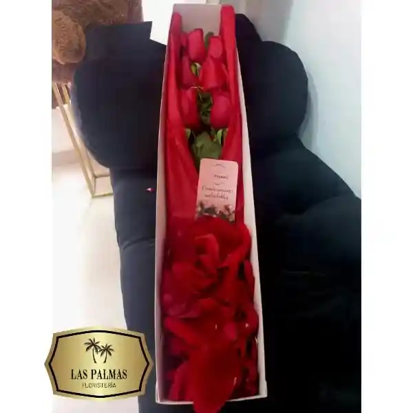 Caja De Flores Rojas Para Regalar