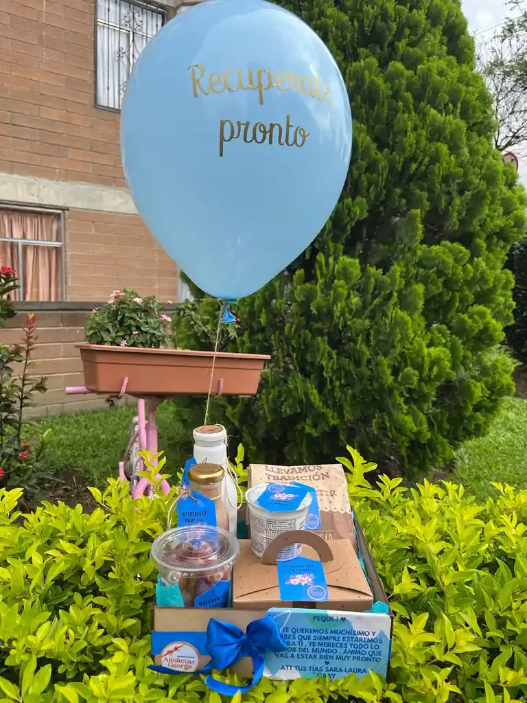 Regalo Madres -anchetas- Desayuno -mamá-sorpresas-regalos-cumpleaños-aniversario-amor Y Amistad-dia Madres-dia De La Mujer-navidad-sanvalentin-flores-chocolates-arreglos Florale-peluches-fresas Con Chocolate-detalles -anchetas Infantiles-dia del padre