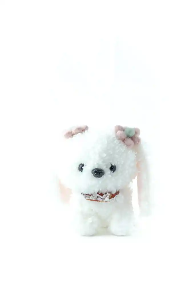 Peluche De Perro En Finas Texturas Blanco Y Café