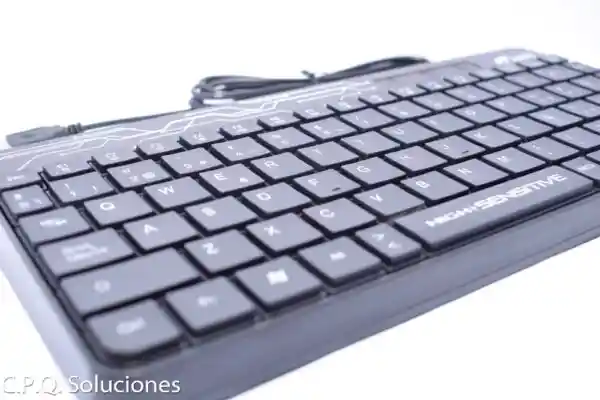 Teclado Alambrico Jyr 027